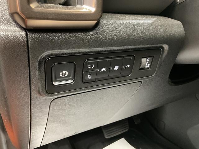 2024 GMC HUMMER EV SUV 2X