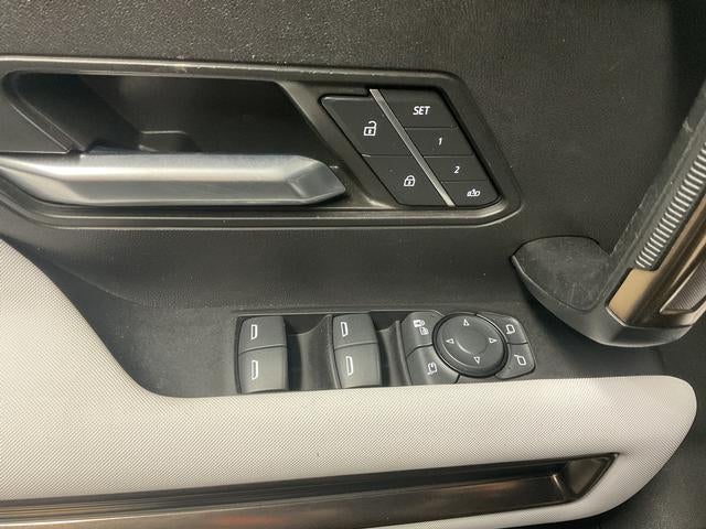 2024 GMC HUMMER EV SUV 2X