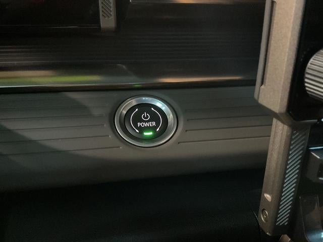 2024 GMC HUMMER EV SUV 2X