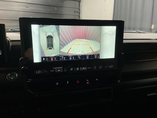 2025 GMC HUMMER EV SUV 2X