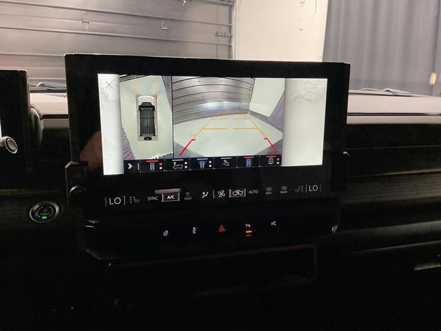 2025 GMC HUMMER EV SUV 2X