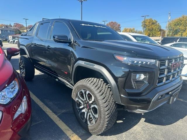 2025 GMC Canyon AT4