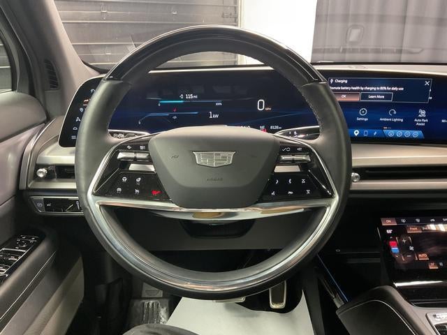 2026 Cadillac VISTIQ Sport