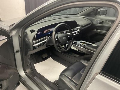 2024 Cadillac LYRIQ Tech
