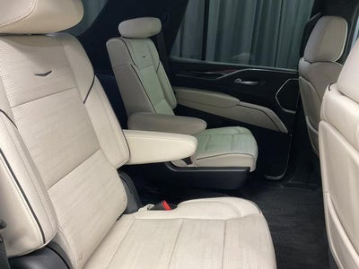 2022 Cadillac Escalade Sport