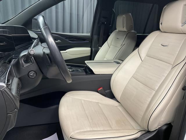 2022 Cadillac Escalade Sport