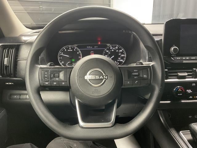 2022 Nissan Pathfinder S