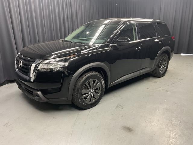2022 Nissan Pathfinder S