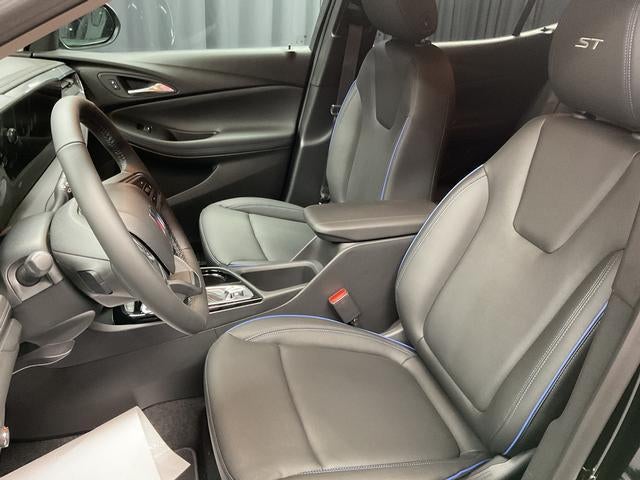 2026 Buick Encore GX Sport Touring - Photo 16